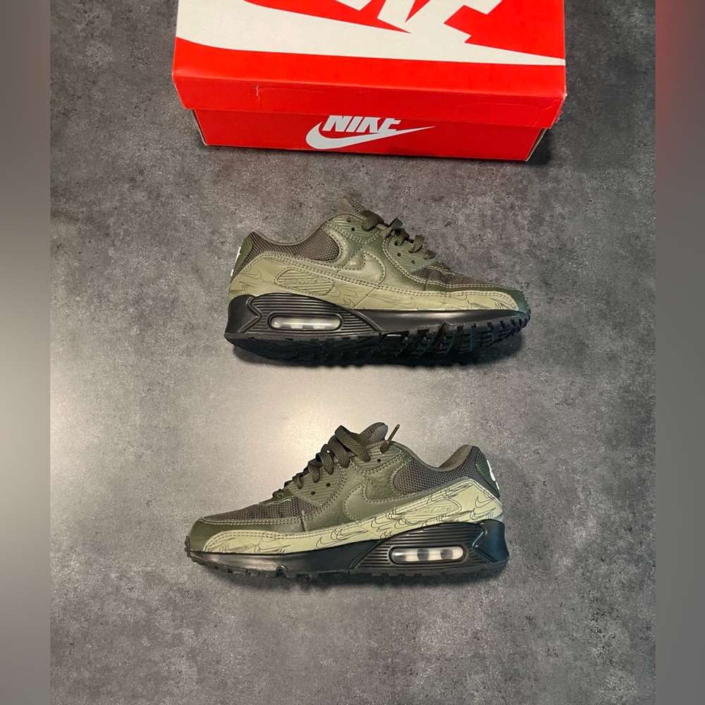 š„Nike Air Max 90š„ - Picture 7 of 14